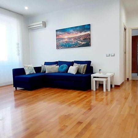 Blue Apartment كالياري المظهر الخارجي الصورة